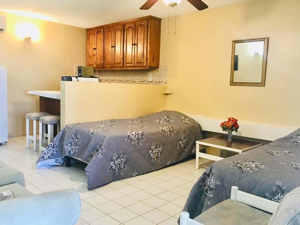Ocean View Montego Bay Apartment Eksteriør bilde
